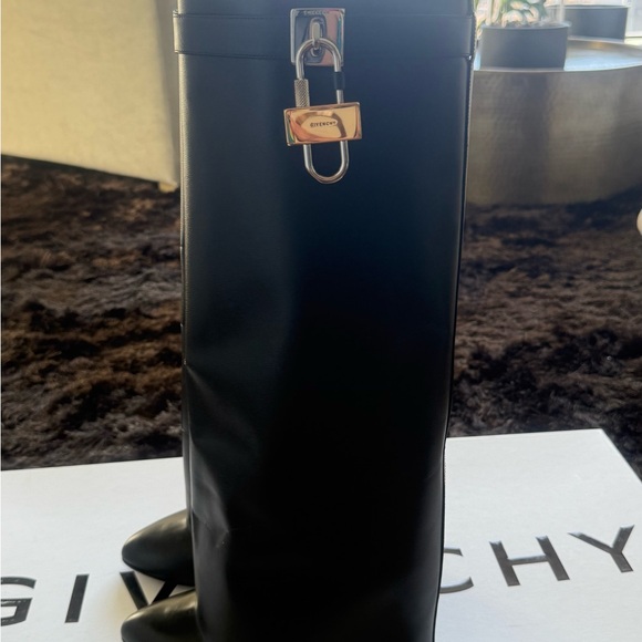 Givenchy Shark Lock Knee high boot - Picture 3 of 8